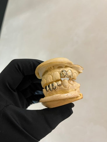 Single Personalized Letter Custom Made Grillz
